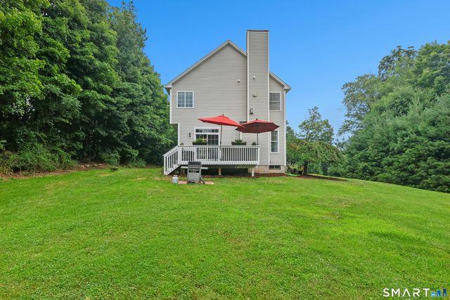 104 West Flat Hill Road, Southbury, CT 06488