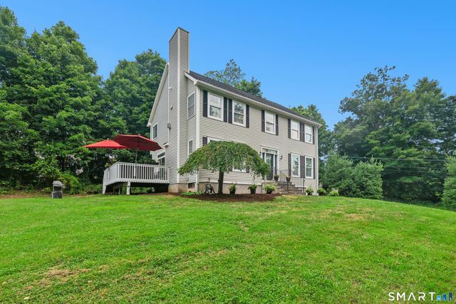 104 West Flat Hill Road, Southbury, CT 06488