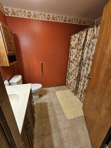 2320 JAMES AVENUE, Altoona, WI 54720