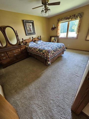 2320 JAMES AVENUE, Altoona, WI 54720