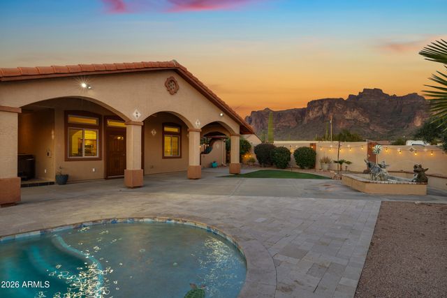 5029 E ROUNDUP Street, Apache Junction, AZ 85119