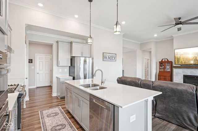 3616 Gillsland Road, Bargersville, IN 46106