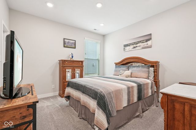 3616 Gillsland Road, Bargersville, IN 46106