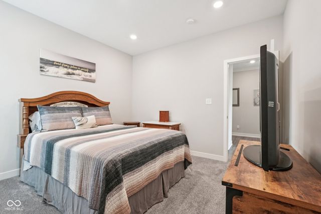 3616 Gillsland Road, Bargersville, IN 46106