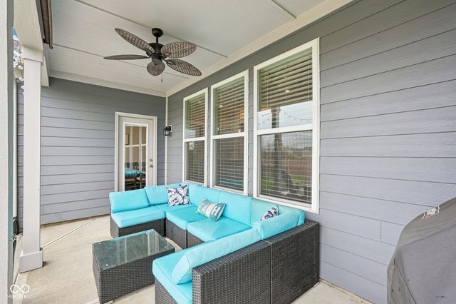 3616 Gillsland Road, Bargersville, IN 46106