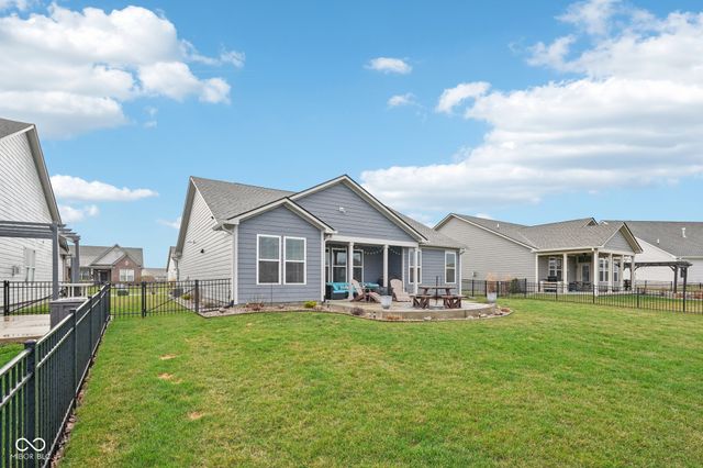 3616 Gillsland Road, Bargersville, IN 46106