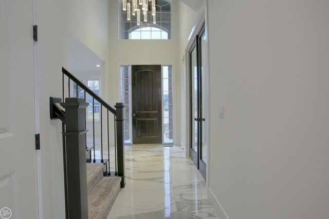 51605 Forster Lane, Shelby Twp, MI 48316