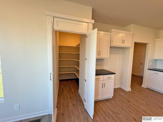 19814 Cinnamon Street, Omaha, NE 68135