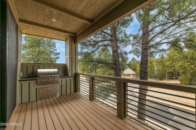 3017 S TOURMALINE Drive 11, Flagstaff, AZ 86005
