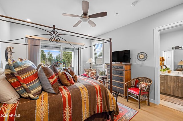 3017 S TOURMALINE Drive 11, Flagstaff, AZ 86005