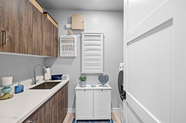 3017 S TOURMALINE Drive 11, Flagstaff, AZ 86005