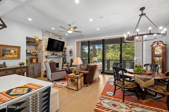 3017 S TOURMALINE Drive 11, Flagstaff, AZ 86005