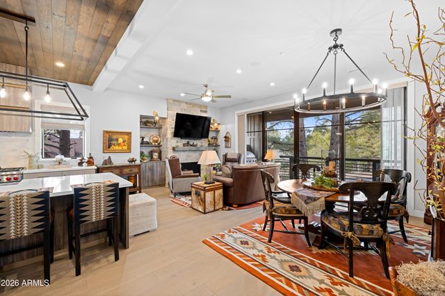 3017 S TOURMALINE Drive 11, Flagstaff, AZ 86005