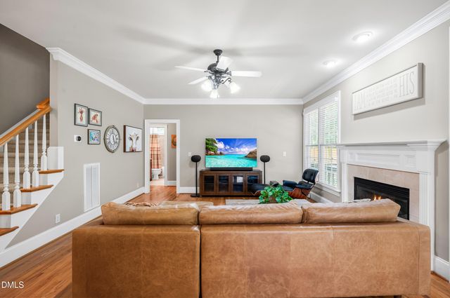 204 Grantwood Drive, Holly Springs, NC 27540