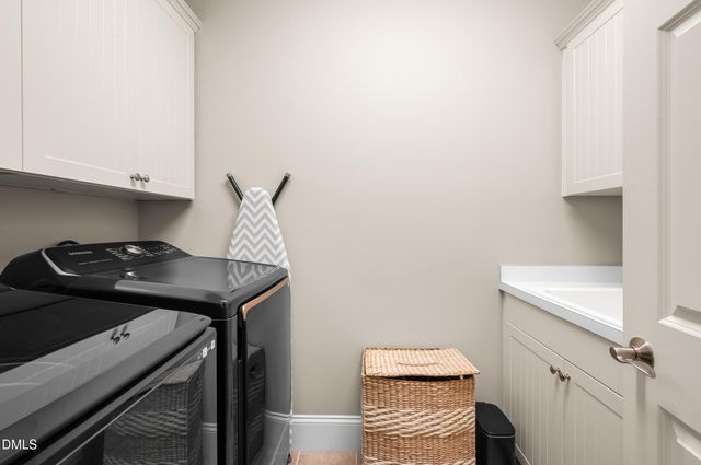 204 Grantwood Drive, Holly Springs, NC 27540