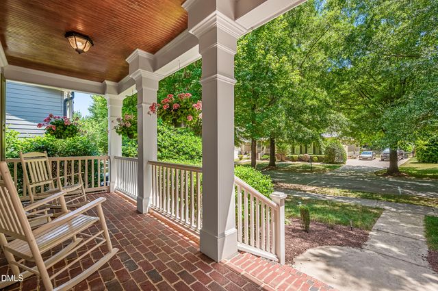 204 Grantwood Drive, Holly Springs, NC 27540