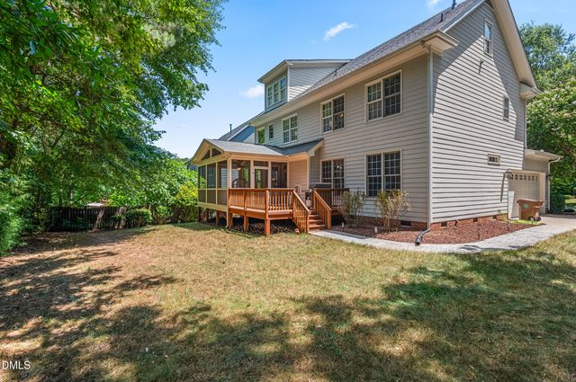 204 Grantwood Drive, Holly Springs, NC 27540