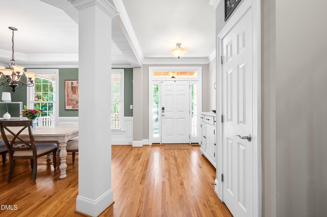 204 Grantwood Drive, Holly Springs, NC 27540