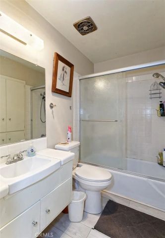 14035 Wimbleton Drive, Victorville, CA 92395