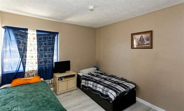 14035 Wimbleton Drive, Victorville, CA 92395