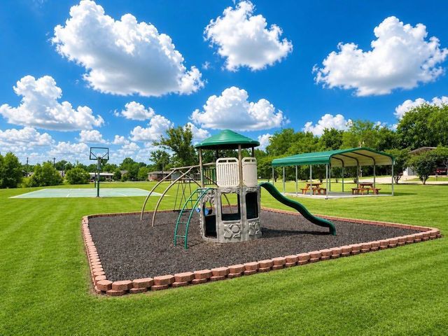 232 White Dove Drive, Quitman, TX 75783
