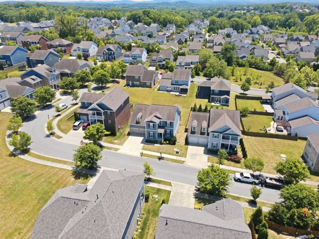 1814 Lanceford Ct, Franklin, TN 37067