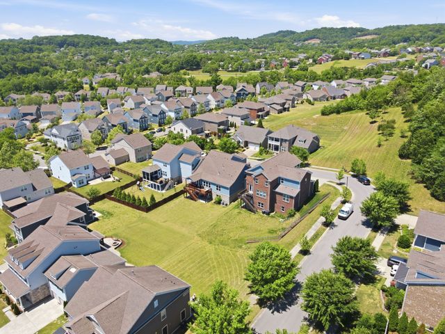 1814 Lanceford Ct, Franklin, TN 37067