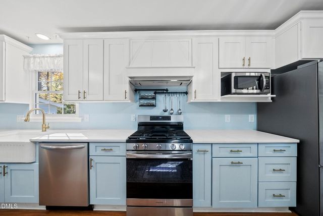 1832 Sutphin Drive, Sanford, NC 27330