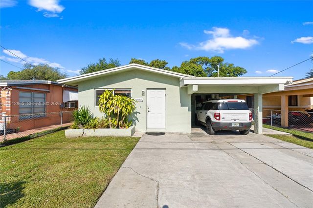 5300 NW 30th Pl, Miami, FL 33142