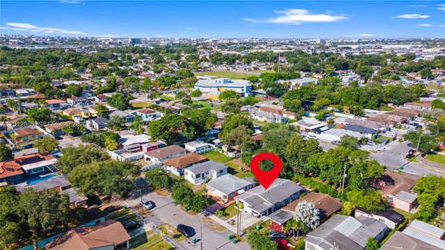 5300 NW 30th Pl, Miami, FL 33142
