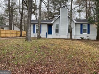 260 Edgewater Drive, Macon, GA 31220