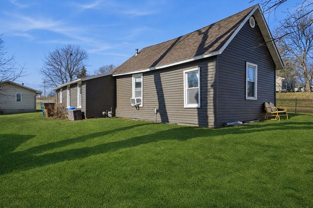 401 S 3rd Street, Polk City, IA 50226
