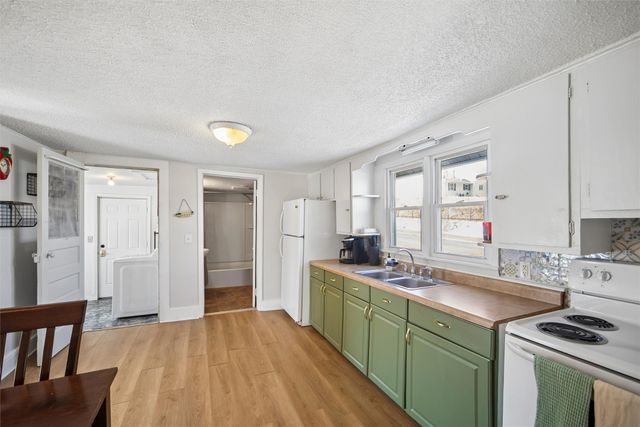 401 S 3rd Street, Polk City, IA 50226