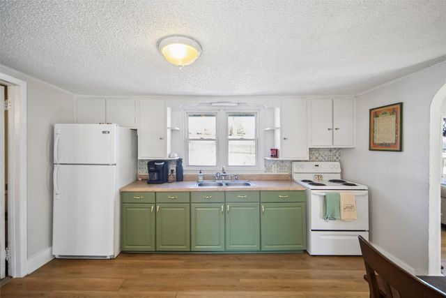 401 S 3rd Street, Polk City, IA 50226