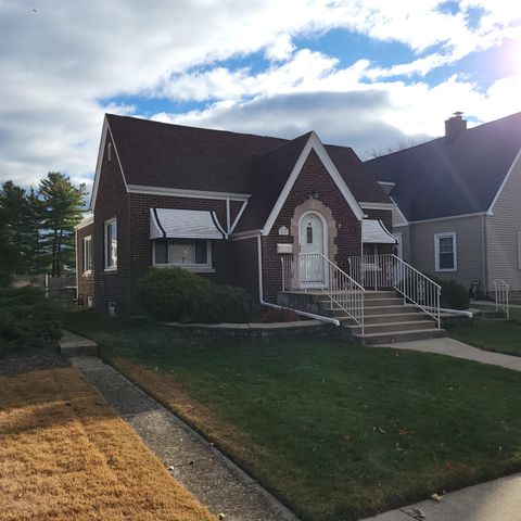 1607 Parkview Avenue, Whiting, IN 46394