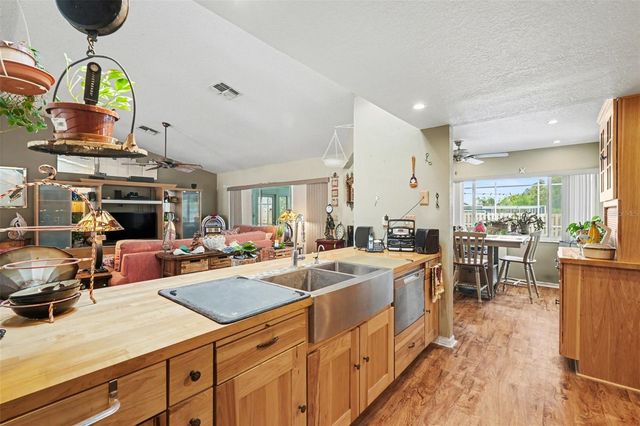 10267 ELGIN BOULEVARD, Spring Hill, FL 34608