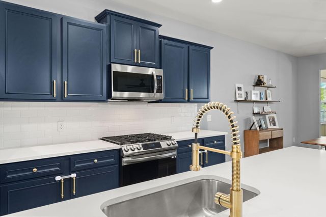 422 Ambrose Drive, Summerville, SC 29486