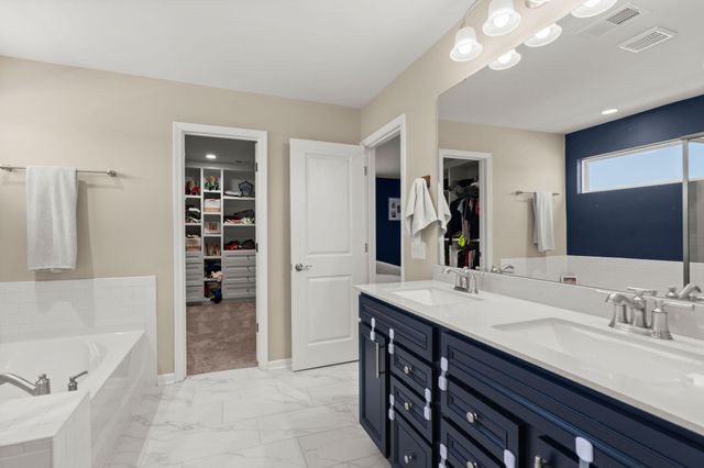422 Ambrose Drive, Summerville, SC 29486