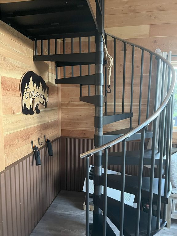 Image 11 of property listing at 3975 Suzy Drive, Wolf Creek, MT 59648