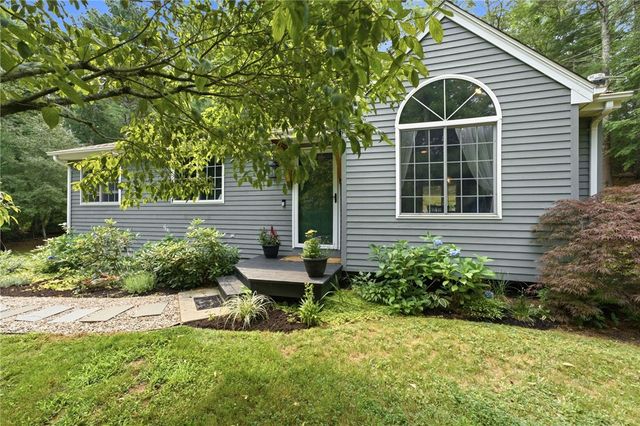 102 Timber Ridge Road, Charlestown, RI 02813