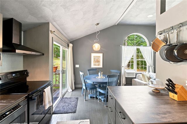102 Timber Ridge Road, Charlestown, RI 02813