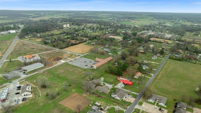 SE 1st Street, Gentry, AR 72734
