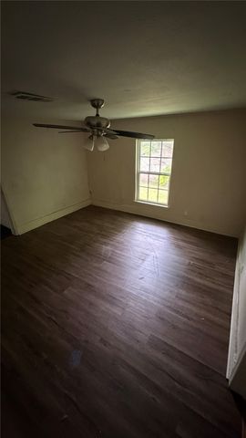 1104 15th Street SE, Paris, TX 75460