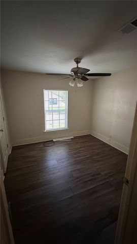 1104 15th Street SE, Paris, TX 75460