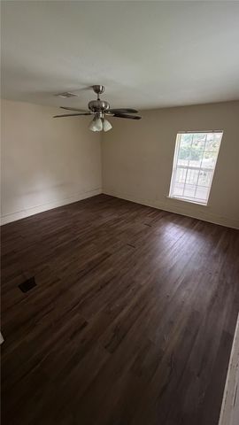 1104 15th Street SE, Paris, TX 75460