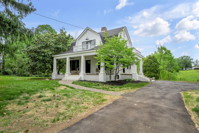 2775 Paris Pike, Lexington, KY 40511