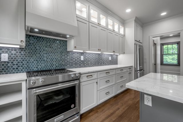 2775 Paris Pike, Lexington, KY 40511