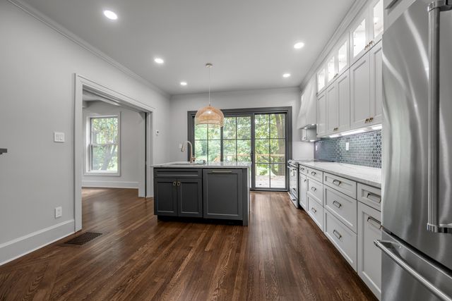 2775 Paris Pike, Lexington, KY 40511