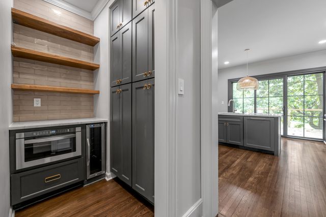 2775 Paris Pike, Lexington, KY 40511