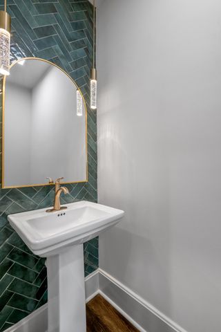 2775 Paris Pike, Lexington, KY 40511